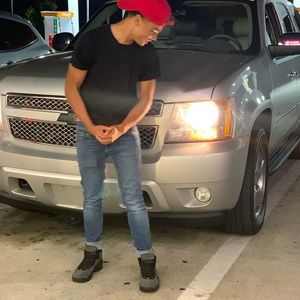 Meet your Posher, Izaak